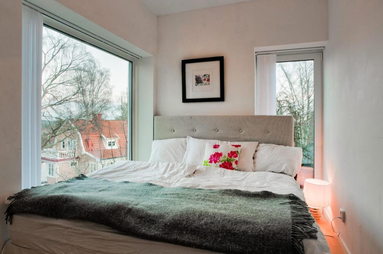 فيلا Townhouse On Arlanda Stockholm Metro Line - Easy Checkin سولينتونا المظهر الخارجي الصورة