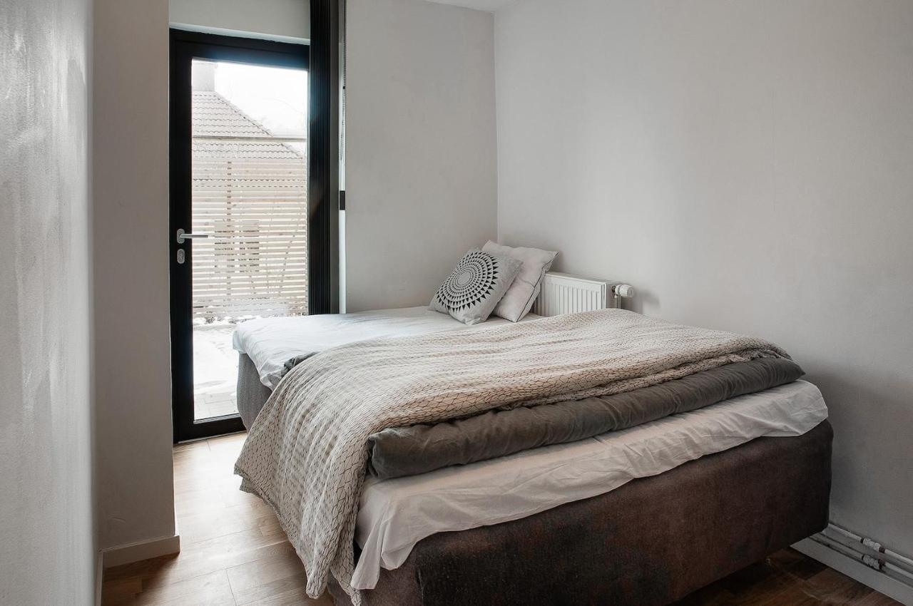 فيلا Townhouse On Arlanda Stockholm Metro Line - Easy Checkin سولينتونا المظهر الخارجي الصورة