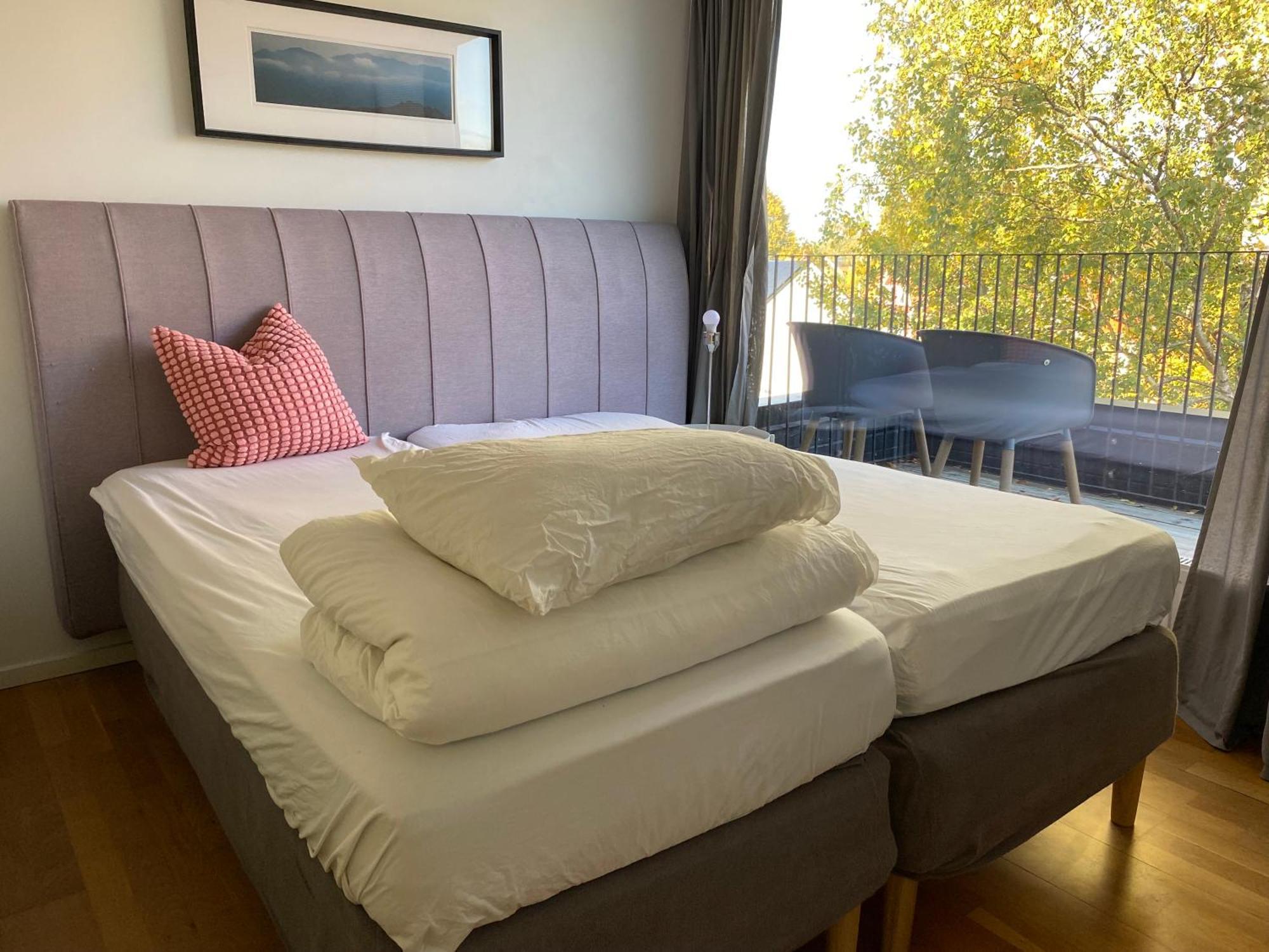 فيلا Townhouse On Arlanda Stockholm Metro Line - Easy Checkin سولينتونا المظهر الخارجي الصورة